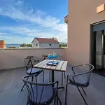 Aspera Villa *